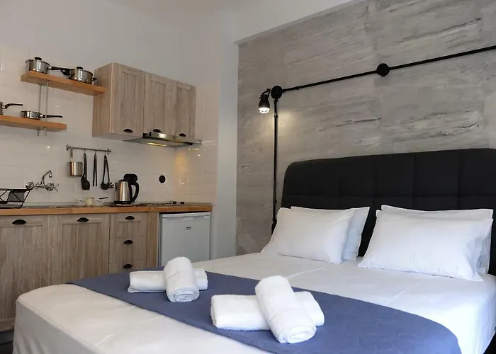 Candy's Boutique Aparthotel Asproválta